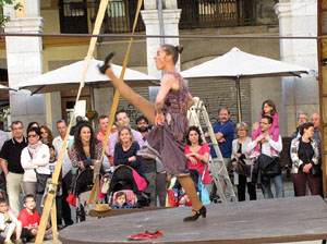 Festes de Primavera 2014. Espectacles a la pla&ccedil;a de la Independ&egrave;ncia