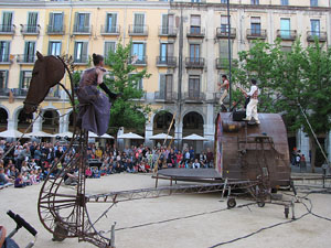 Festes de Primavera 2014. Espectacles a la pla&ccedil;a de la Independ&egrave;ncia