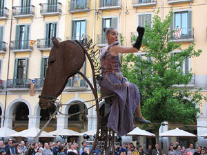 Festes de Primavera 2014. Espectacles a la pla&ccedil;a de la Independ&egrave;ncia