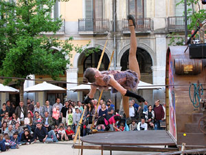 Festes de Primavera 2014. Espectacles a la pla&ccedil;a de la Independ&egrave;ncia