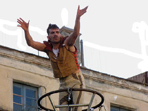 Festes de Primavera 2014. Espectacles a la pla&ccedil;a de la Independ&egrave;ncia