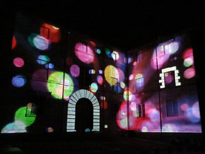 Girona, ciutat de festivals. Festival Internacional de Mapping, FIMG. Fa&ccedil;ana de la  Casa Pastors