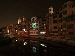 Girona, ciutat de festivals. Festival Internacional de Mapping, FIMG. Fa&ccedil;ana de la  Casa Mas&oacute;