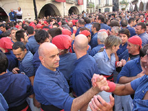 Fires de Sant Narc&iacute;s 2013. Diada castellera a la pla&ccedil;a del Vi