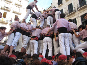 Fires de Sant Narc&iacute;s 2013. Diada castellera a la pla&ccedil;a del Vi
