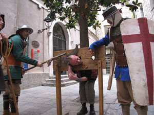Fires de Sant Narc&iacute;s 2013. Inauguraci&oacute; exposici&oacute; La Girona Medieval amb Casus Bellic