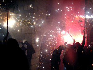 Fires de Sant Narc&iacute;s 2013. El correfoc. 25 anys dels Diables de l'Onyar