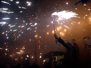 Fires de Sant Narc&iacute;s 2013. El correfoc. 25 anys dels Diables de l'Onyar