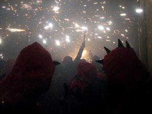 Fires de Sant Narc&iacute;s 2013. El correfoc. 25 anys dels Diables de l'Onyar