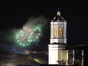 Fires de Sant Narc&iacute;s 2013. Castell de focs artificials