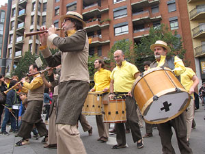 Fires de Sant Narc&iacute;s 2013. Trobada de gegants: la cercavila