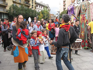 Fires de Sant Narc&iacute;s 2013. Trobada de gegants: la cercavila