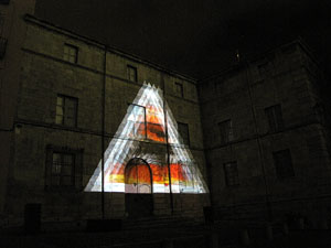 Fires de Sant Narc&iacute;s 2013. Mapping Or&iacute;gen mitol&ograve;gic i hist&ograve;ric de la ciutat, a la Casa Pastors