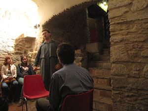 Fires de Sant Narc&iacute;s 2013. Microteatre al Museu d'Hist&ograve;ria dels Jueus