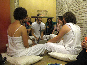 Fires de Sant Narc&iacute;s 2013. Microteatre al Museu d'Hist&ograve;ria dels Jueus