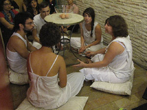 Fires de Sant Narc&iacute;s 2013. Microteatre al Museu d'Hist&ograve;ria dels Jueus