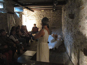 Fires de Sant Narc&iacute;s 2013. Microteatre al Museu d'Hist&ograve;ria dels Jueus