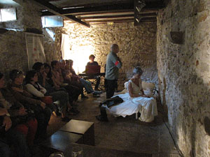 Fires de Sant Narc&iacute;s 2013. Microteatre al Museu d'Hist&ograve;ria dels Jueus