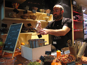 Girona10. Mercat del Lle&oacute;. Tastets gastron&ograve;mics