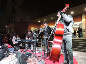 Actuacions musicals al Mercat del Lle&oacute;