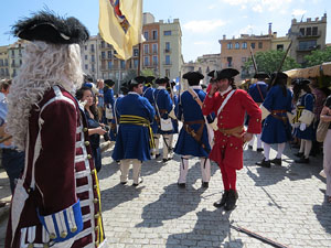 Girona resisteix! Jornades de recreaci&oacute; hist&ograve;rica de la Guerra de Successi&oacute;. Escaramussa al Pont de Pedra