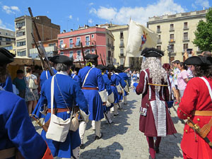 Girona resisteix! Jornades de recreaci&oacute; hist&ograve;rica de la Guerra de Successi&oacute;. Escaramussa al Pont de Pedra