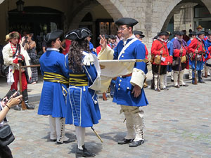 Girona resisteix! Jornades de recreaci&oacute; hist&ograve;rica de la Guerra de Successi&oacute;. Presentaci&oacute; i jurada de bandera