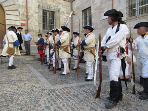 Girona resisteix! Jornades de recreaci&oacute; hist&ograve;rica de la Guerra de Successi&oacute;. Presentaci&oacute; de la recreaci&oacute;