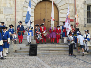 Girona resisteix! Jornades de recreaci&oacute; hist&ograve;rica de la Guerra de Successi&oacute;. Presentaci&oacute; de la recreaci&oacute;