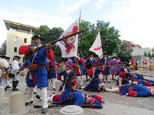Girona resisteix! Jornades de recreaci&oacute; hist&ograve;rica de la Guerra de Successi&oacute;. Recreaci&oacute; dels combats de 1705