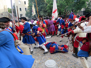 Girona resisteix! Jornades de recreaci&oacute; hist&ograve;rica de la Guerra de Successi&oacute;. Recreaci&oacute; dels combats de 1705