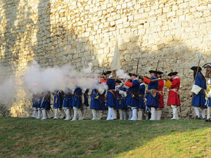 Girona resisteix! Jornades de recreaci&oacute; hist&ograve;rica de la Guerra de Successi&oacute;. Recreaci&oacute; dels combats de 1705