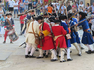Girona resisteix! Jornades de recreaci&oacute; hist&ograve;rica de la Guerra de Successi&oacute;. Recreaci&oacute; dels combats de 1705