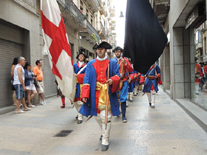 Girona resisteix! Jornades de recreaci&oacute; hist&ograve;rica de la Guerra de Successi&oacute;. Desfilada pels carrers del Barri Vell