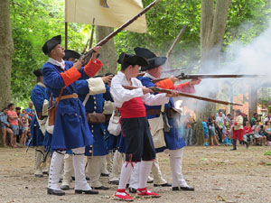 Girona resisteix! Jornades de recreaci&oacute; hist&ograve;rica de la Guerra de Successi&oacute;. Recreaci&oacute; dels setges de 1710 i 1712