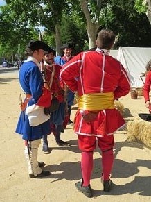 Girona resisteix! Jornades de recreaci&oacute; hist&ograve;rica de la Guerra de Successi&oacute;. Les unitats