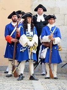 Girona resisteix! Jornades de recreaci&oacute; hist&ograve;rica de la Guerra de Successi&oacute;. Les unitats