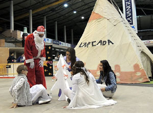Inauguraci&oacute; de la pista de gel i tobogan de gel a Fira de Girona