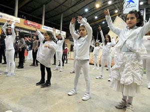 Inauguraci&oacute; de la pista de gel i tobogan de gel a Fira de Girona