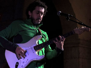 Actuaci&oacute; musical a la pla&ccedil;a de la Independ&egrave;ncia