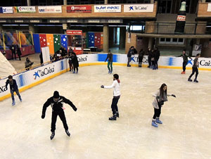 Pista de gel i tobogan de gel a Fira de Girona