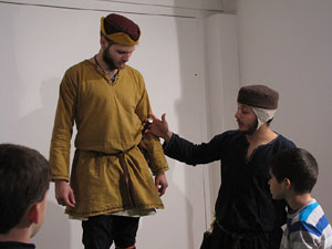 Taller sobre la vida civil i la indument&agrave;ria a la Girona medieval