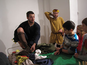 Taller sobre la vida civil i la indument&agrave;ria a la Girona medieval