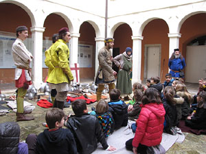 Taller sobre la vida militar i l'her&agrave;ldica a la Girona medieval