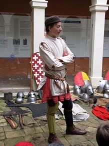 Taller sobre la vida militar i l'her&agrave;ldica a la Girona medieval 