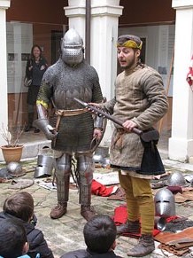 Taller sobre la vida militar i l'her&agrave;ldica a la Girona medieval 