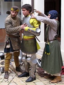 Taller sobre la vida militar i l'her&agrave;ldica a la Girona medieval 