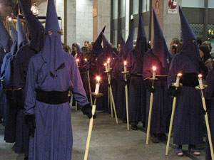 Setmana Santa 2014 a Girona. Process&oacute; del Sant Enterrament