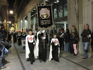 Setmana Santa 2014 a Girona. Process&oacute; del Sant Enterrament