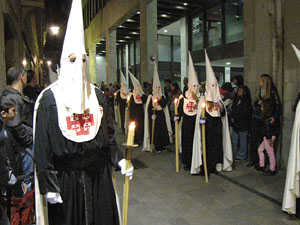 Setmana Santa 2014 a Girona. Process&oacute; del Sant Enterrament